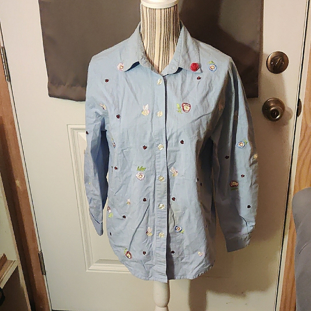 Teddi Embroidered Floral Accented Blue and Red Embroidered Button-Up Shirt